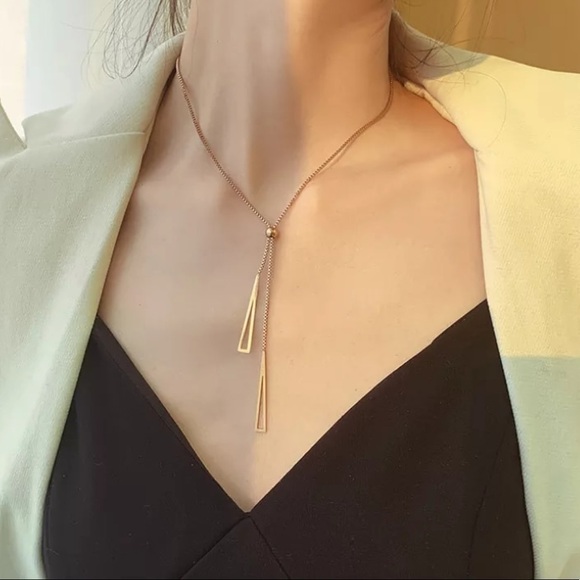 new 18k Gold Plated Double Triangle Drop Necklace🎉 Restocked🎉 - Picture 4 of 7